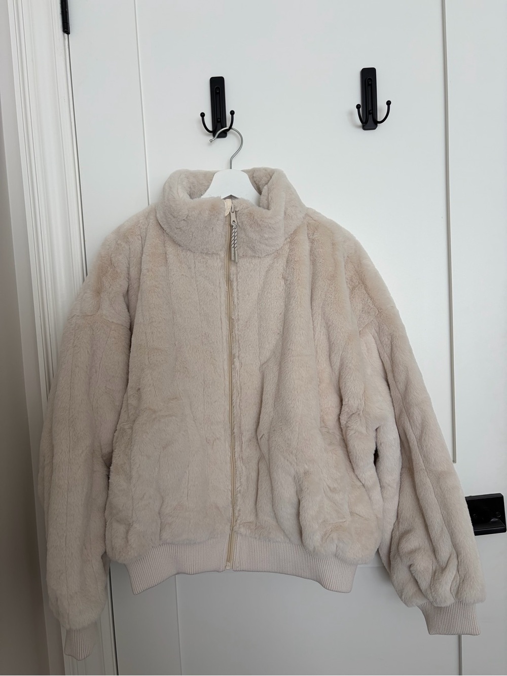 Offline by aerie Plush Fur Zip Puffer Jacket in Light Taupe